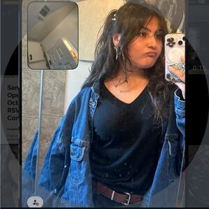 Meet your Posher, Thalia